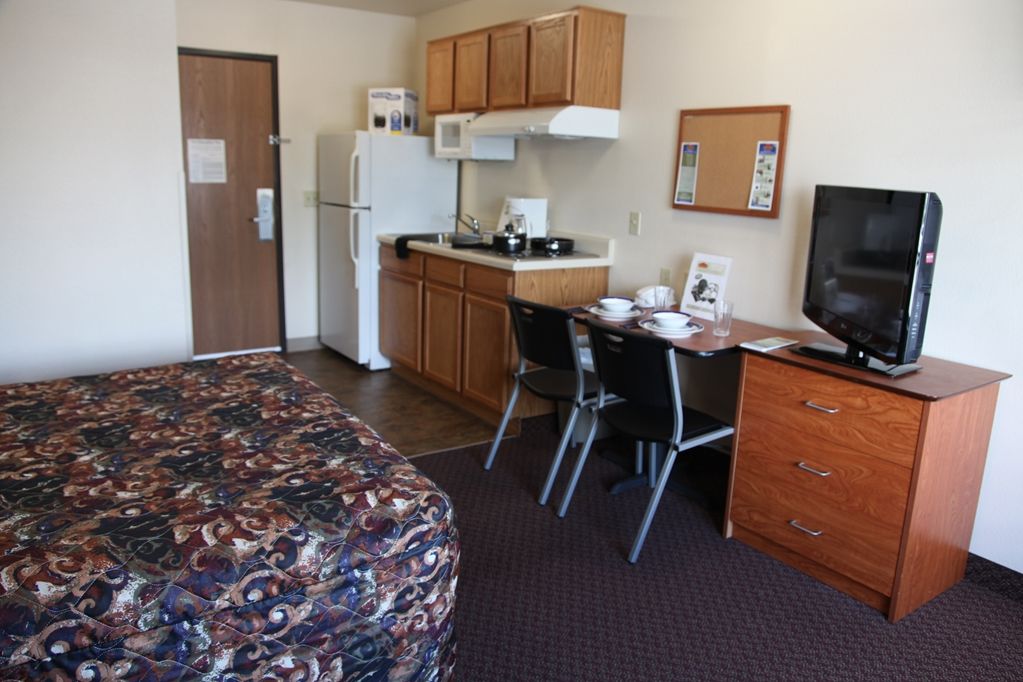 Woodspring Suites Austin North I-35 Room photo