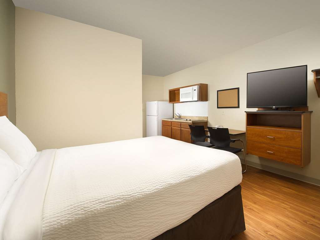 Woodspring Suites Austin North I-35 Room photo